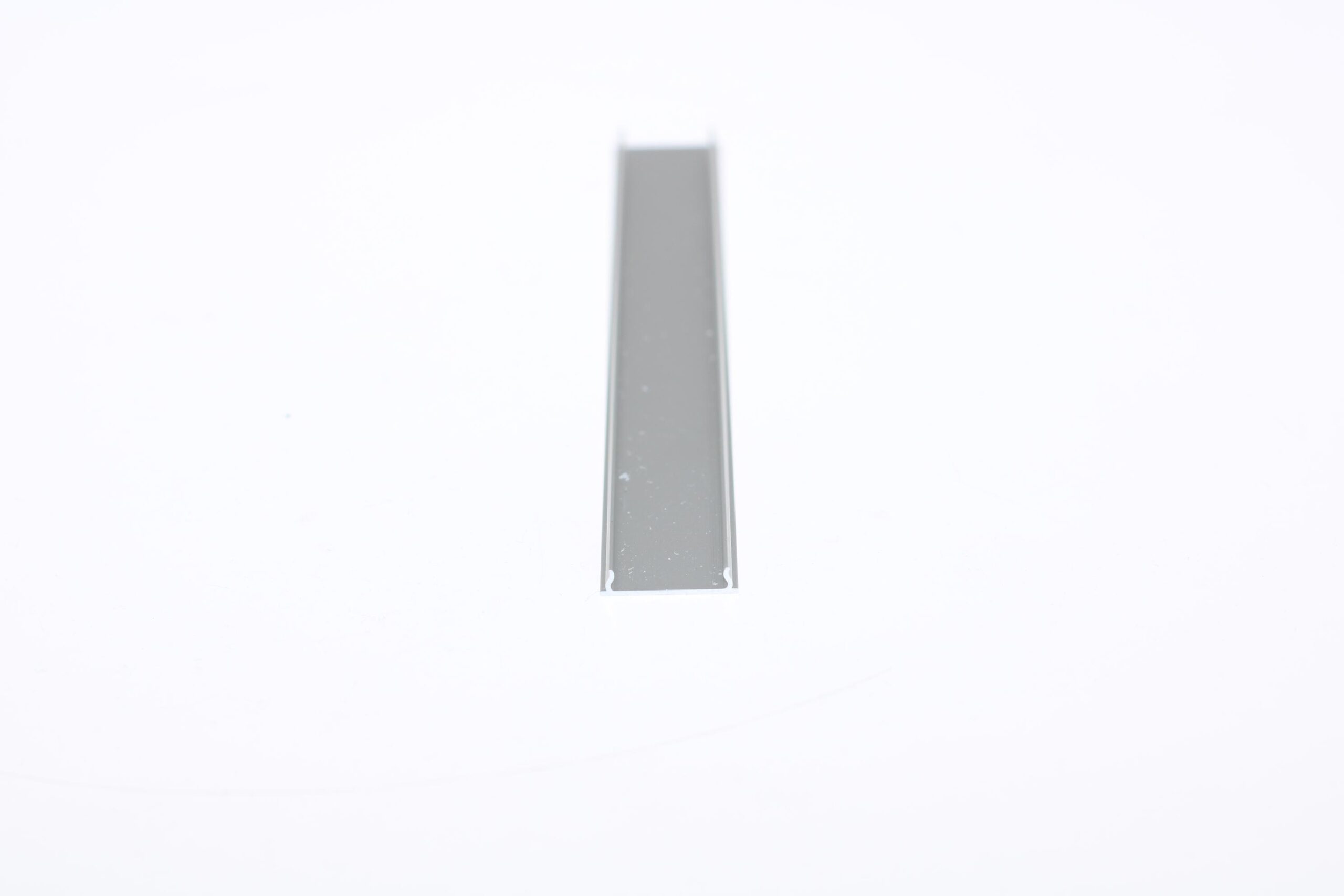 Povrchový hliníkový profil XC34 + difúzor, strieborný, 17,5x4mm – Obrázok 2